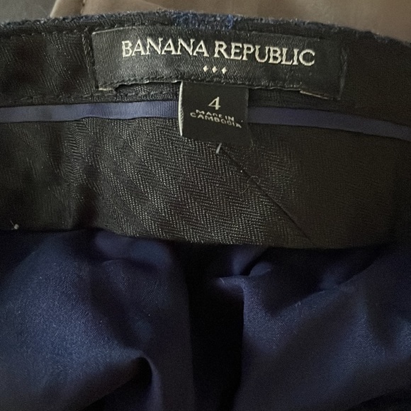 Banana Republic Women’s Wool Pants - Picture 5 of 5